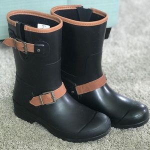 ‼️SIZE 7 SPERRY RAINBOOTS‼️